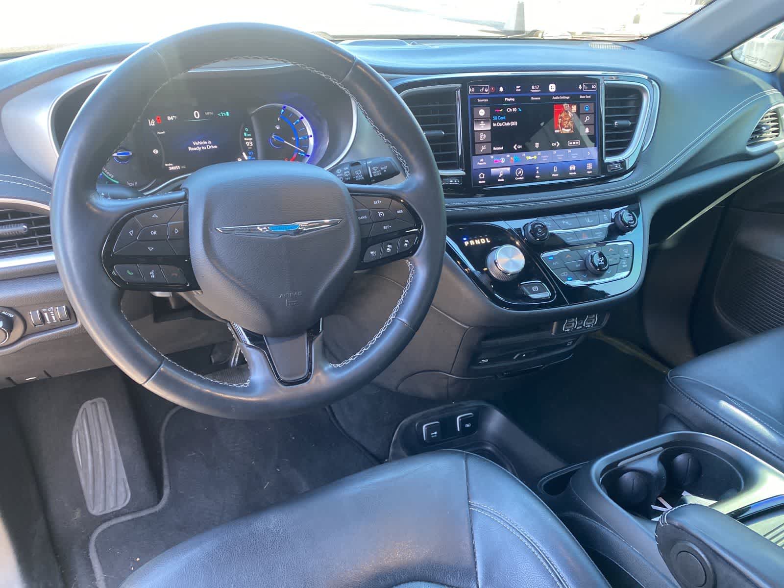 Thumbnail: 2021 Chrysler Pacifica - 10