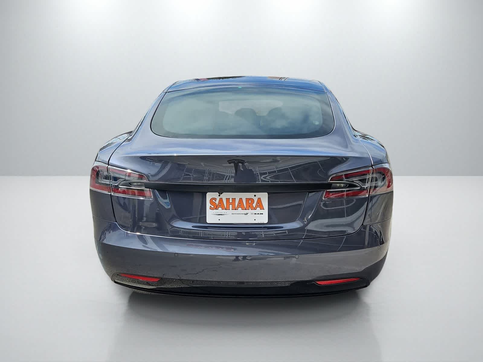Thumbnail: 2020 Tesla Model S - 10