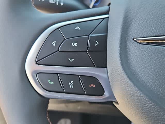 Thumbnail: 2026 Chrysler Pacifica - 23