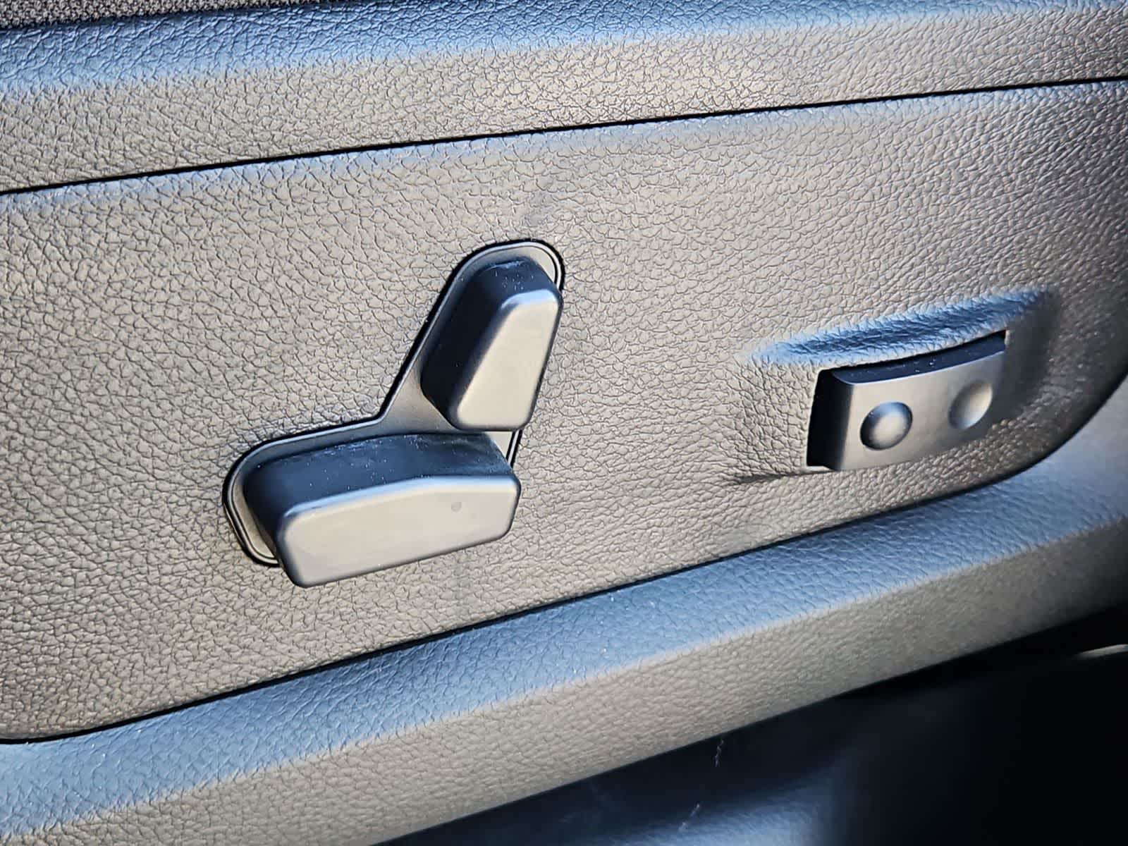 2025 RAM 2500 ST 16