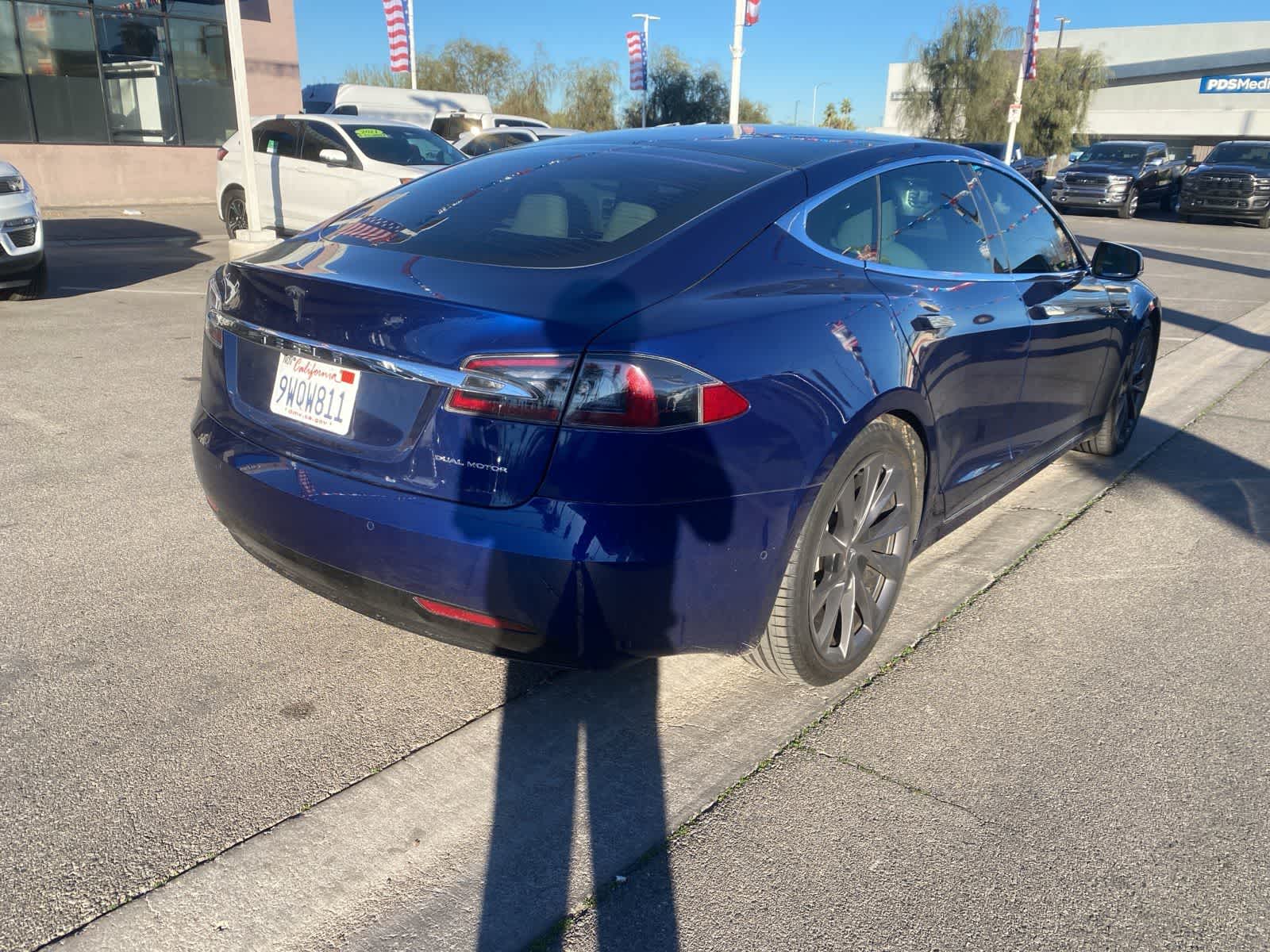 Thumbnail: 2020 Tesla Model S - 7