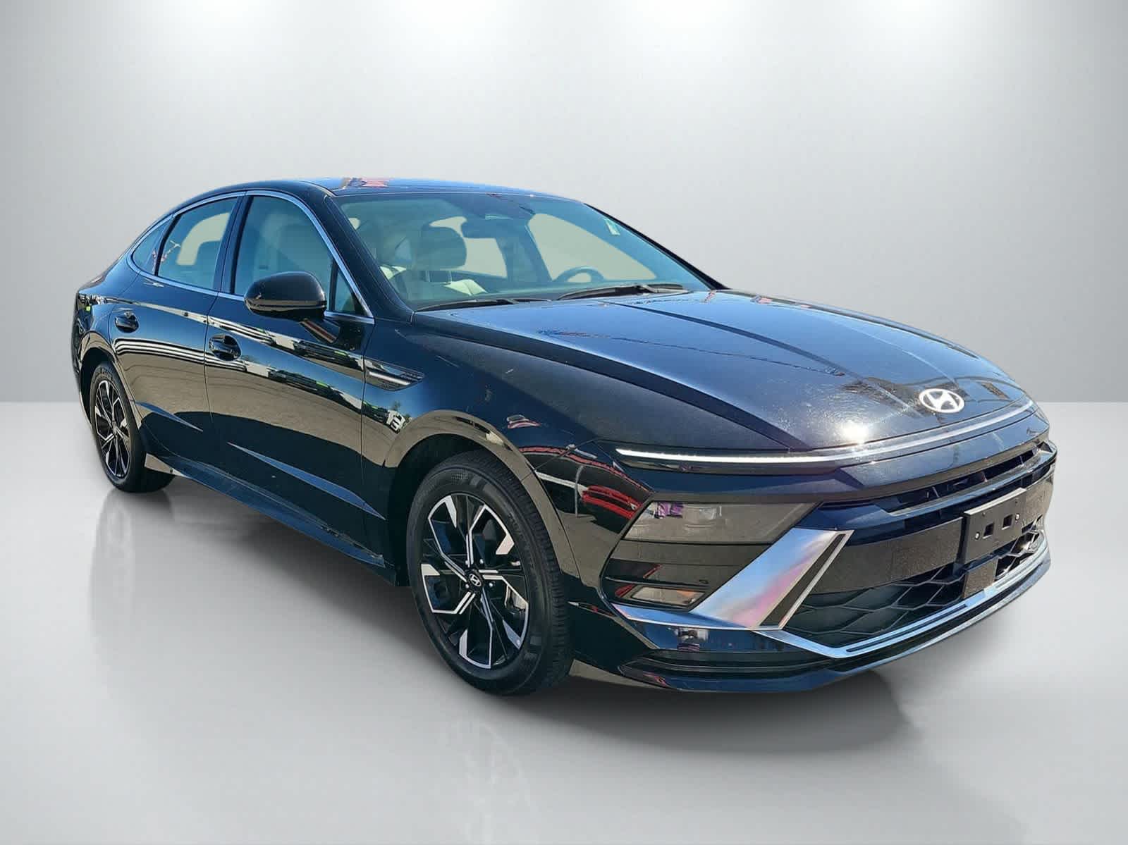 Thumbnail: 2025 Hyundai Sonata - 2