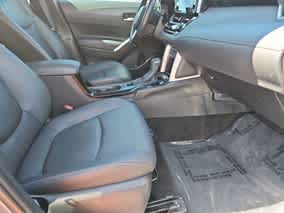 Thumbnail: 2022 Toyota Corolla Cross - 26