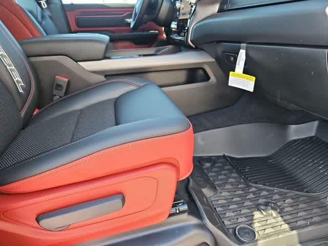 2026 RAM 1500 Rebel - Photo 21