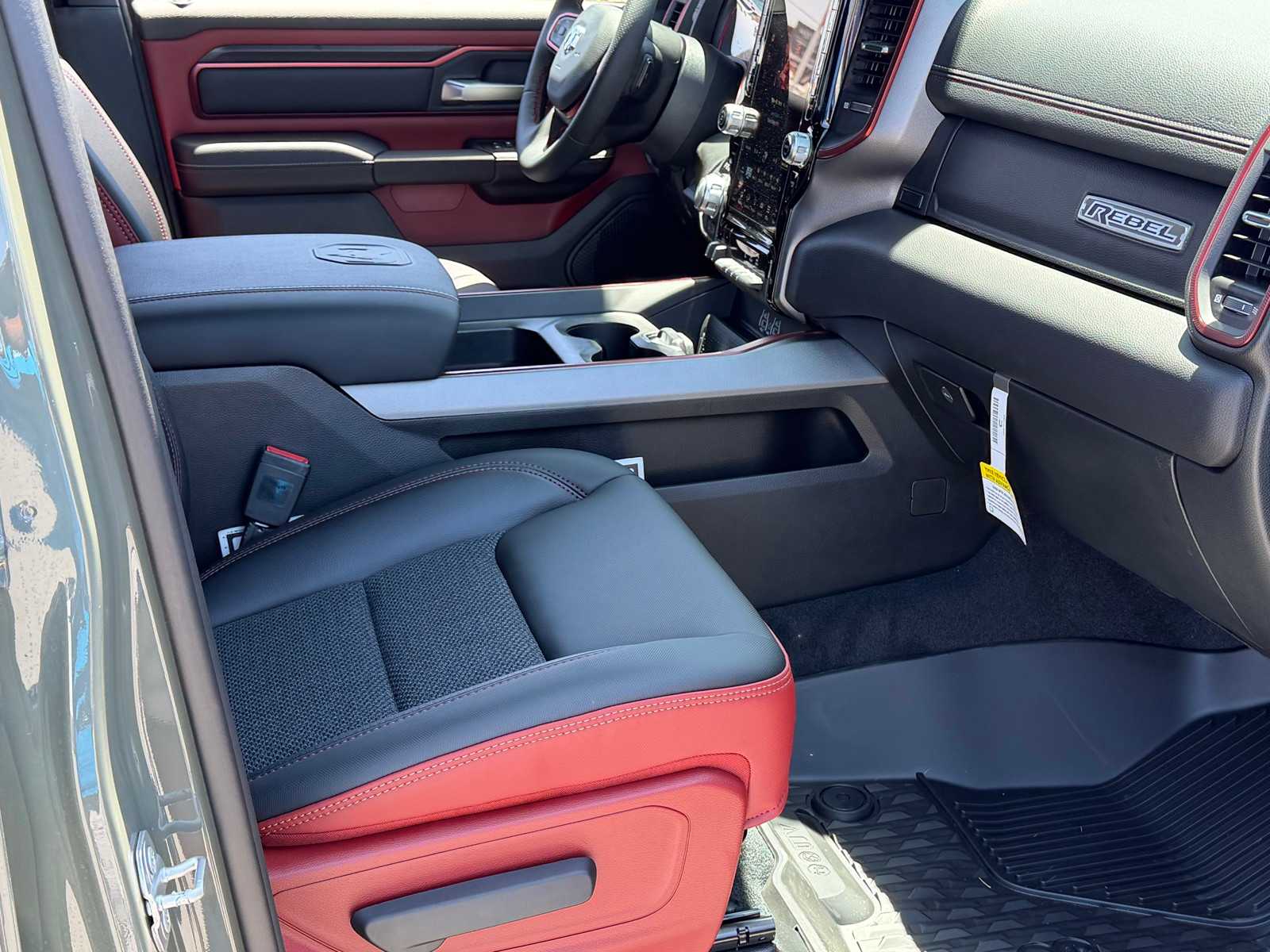 Thumbnail: 2026 RAM 1500 - 29