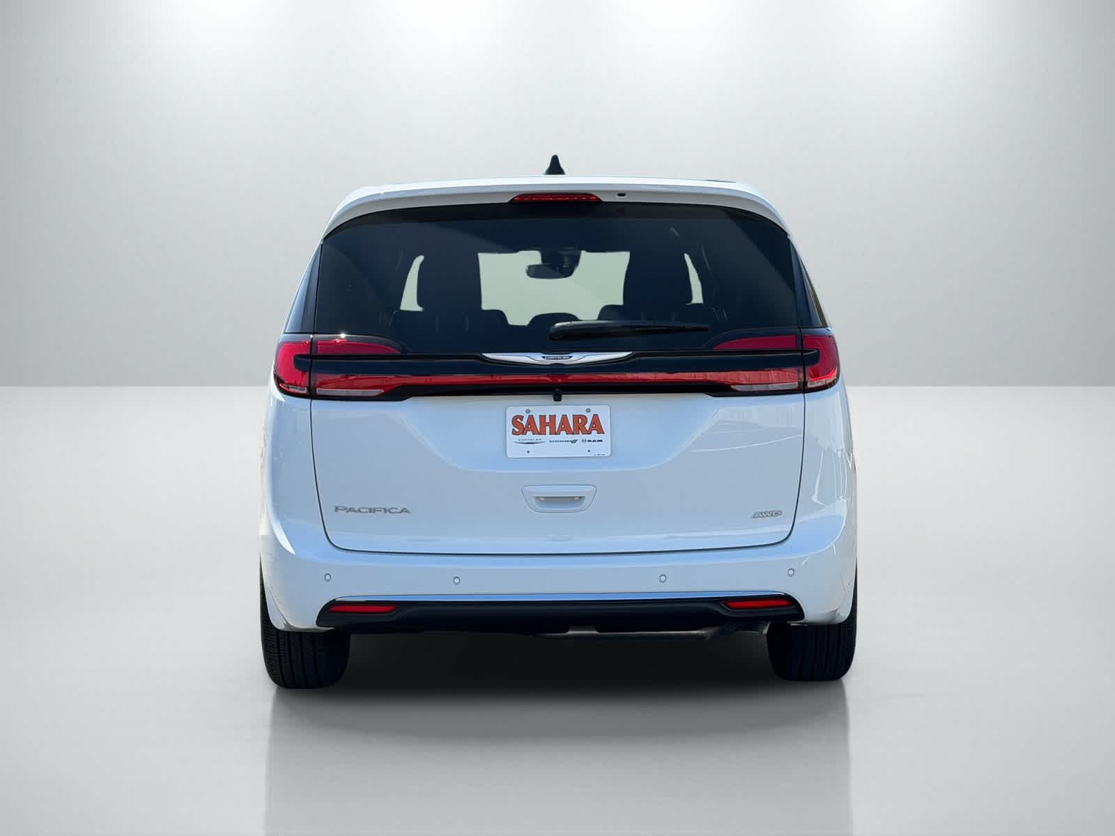 Thumbnail: 2026 Chrysler Pacifica - 5