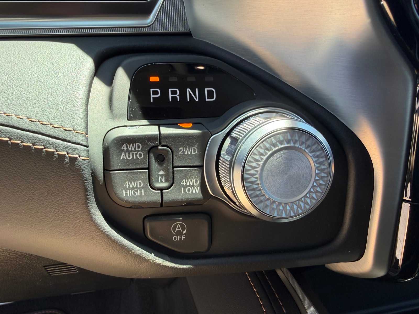 Thumbnail: 2026 RAM 1500 - 38