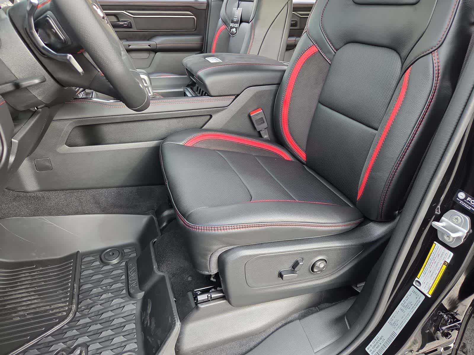 Thumbnail: 2026 RAM 1500 - 17