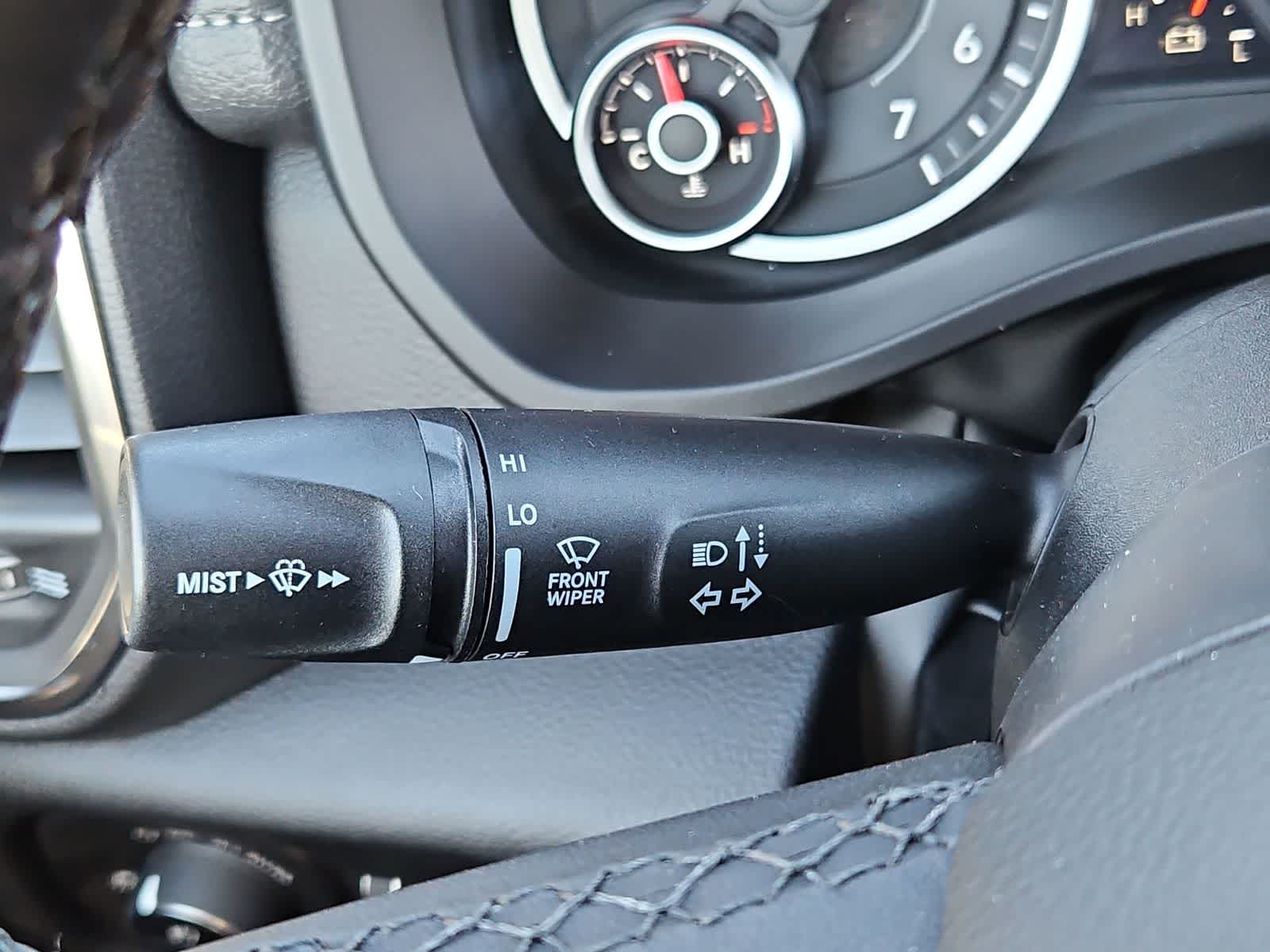 Thumbnail: 2026 RAM 1500 - 25