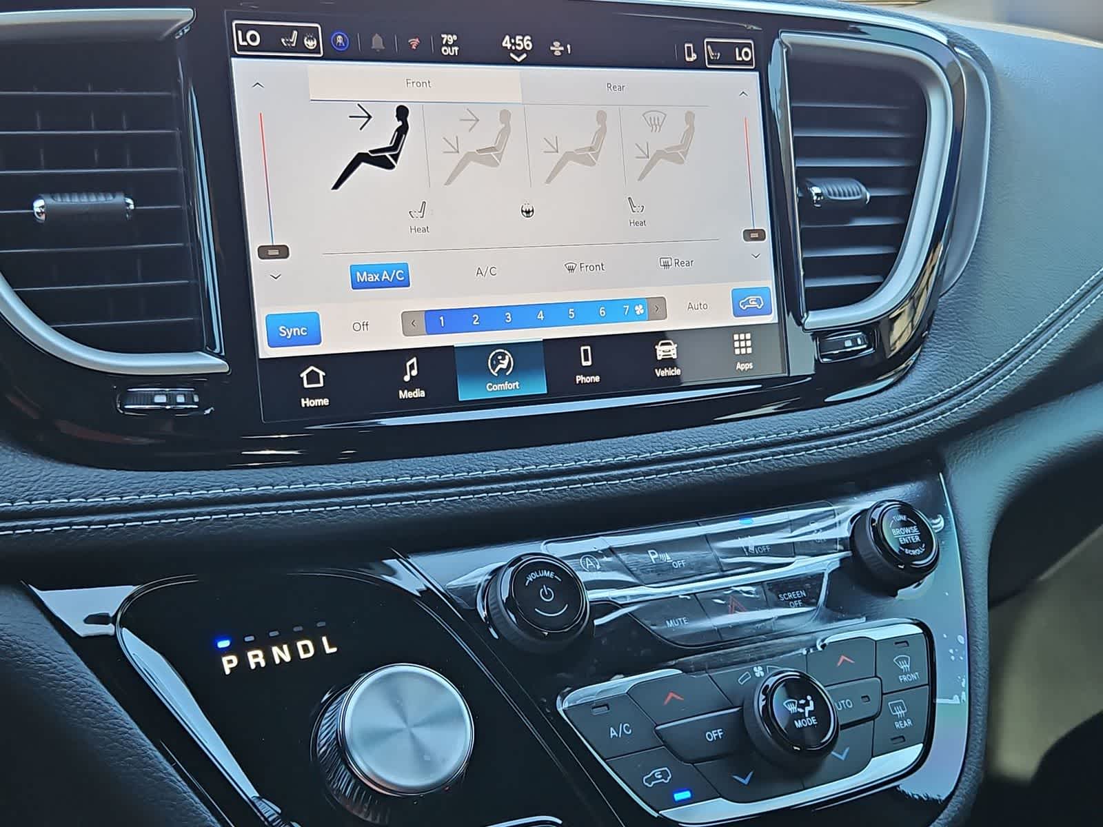 Thumbnail: 2026 Chrysler Pacifica - 27