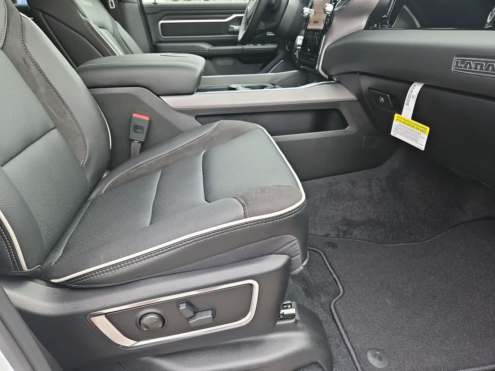 Thumbnail: 2026 RAM 1500 - 22