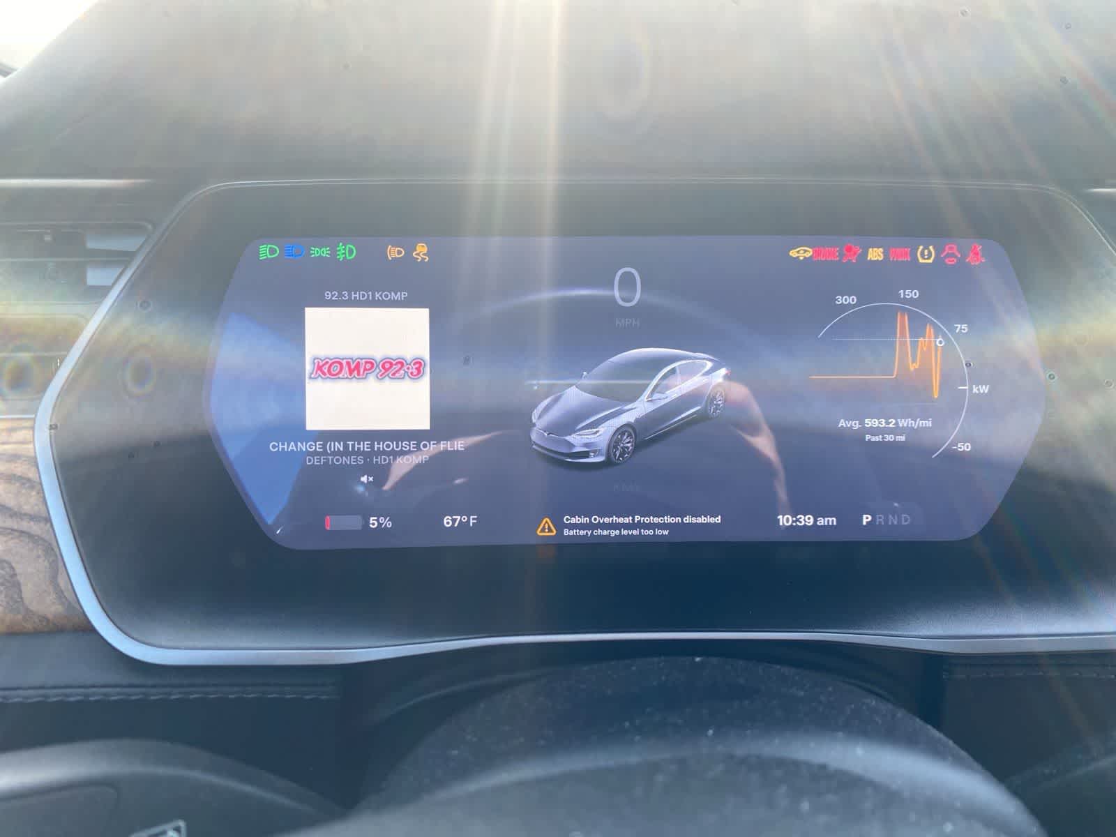 Thumbnail: 2020 Tesla Model S - 15