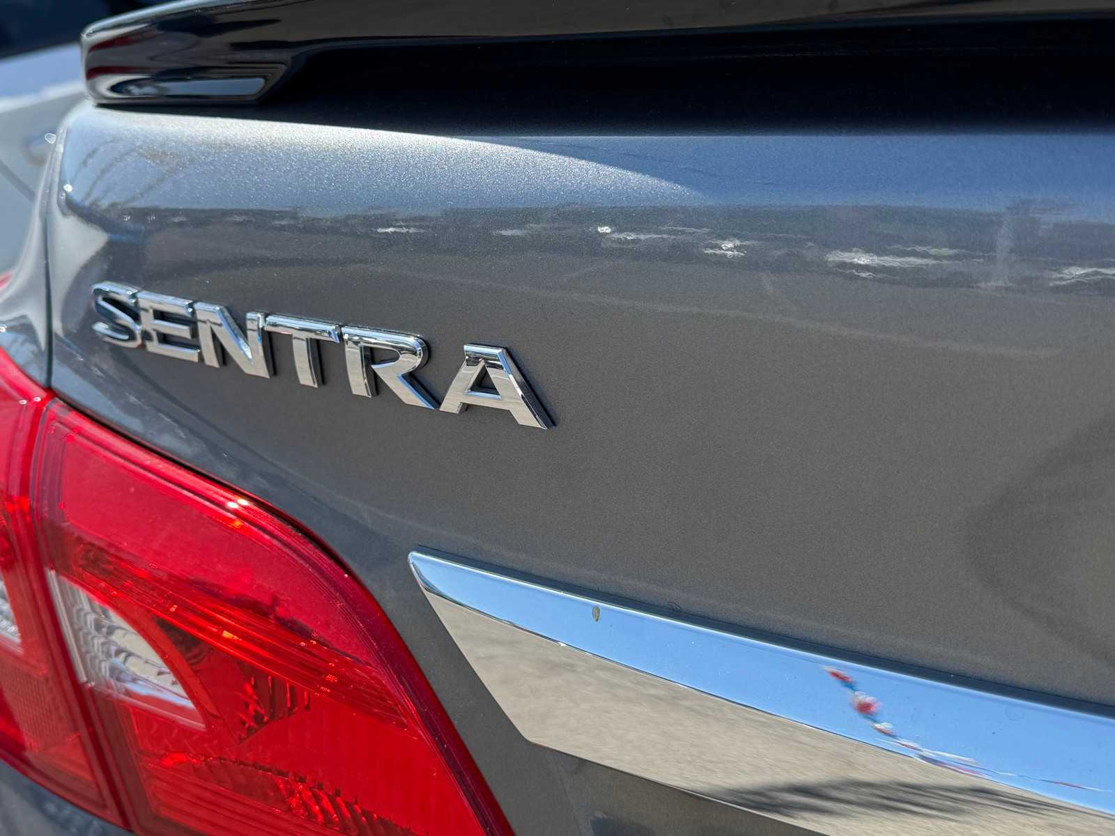 Thumbnail: 2017 Nissan Sentra - 31