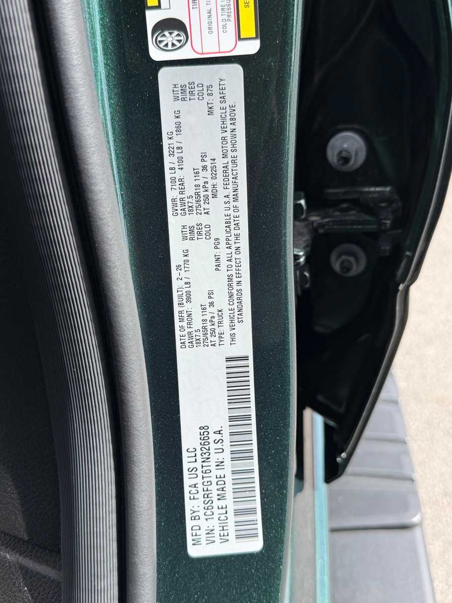 Thumbnail: 2026 RAM 1500 - 33