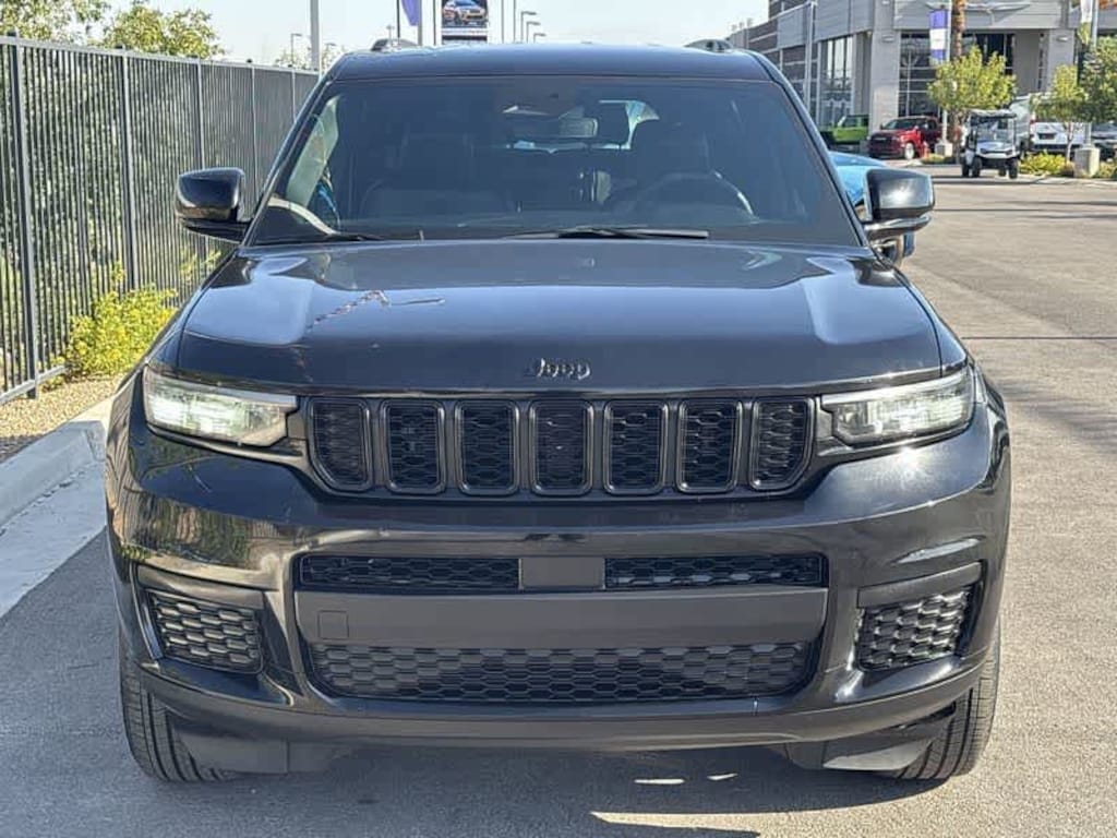 Used 2024 Jeep Grand Cherokee L Altitude SUV