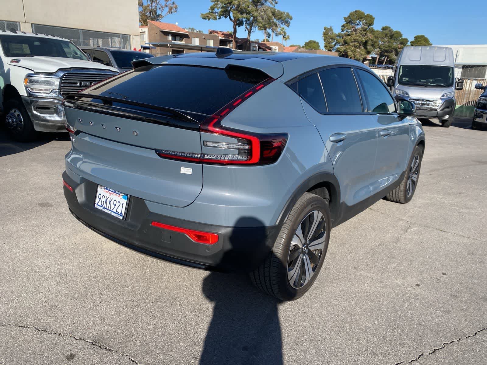 Thumbnail: 2023 Volvo C40 - 6