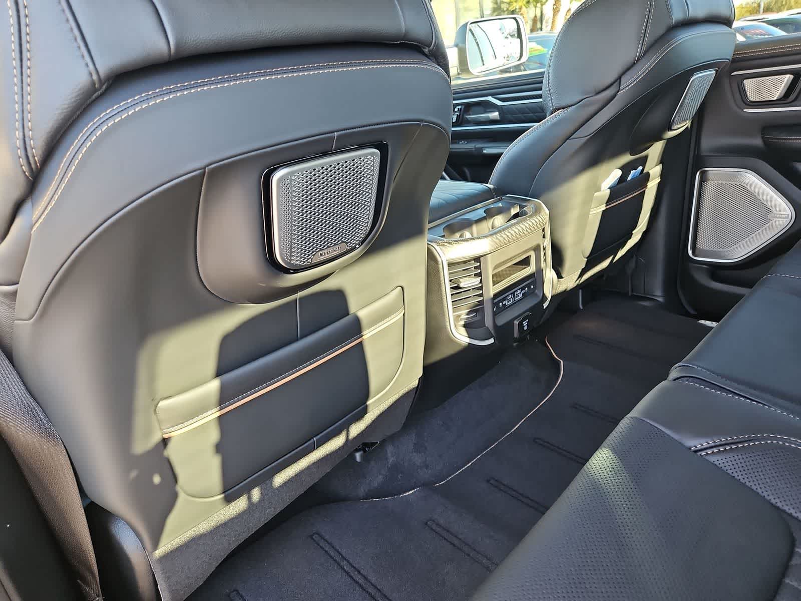 Thumbnail: 2026 RAM 1500 - 18