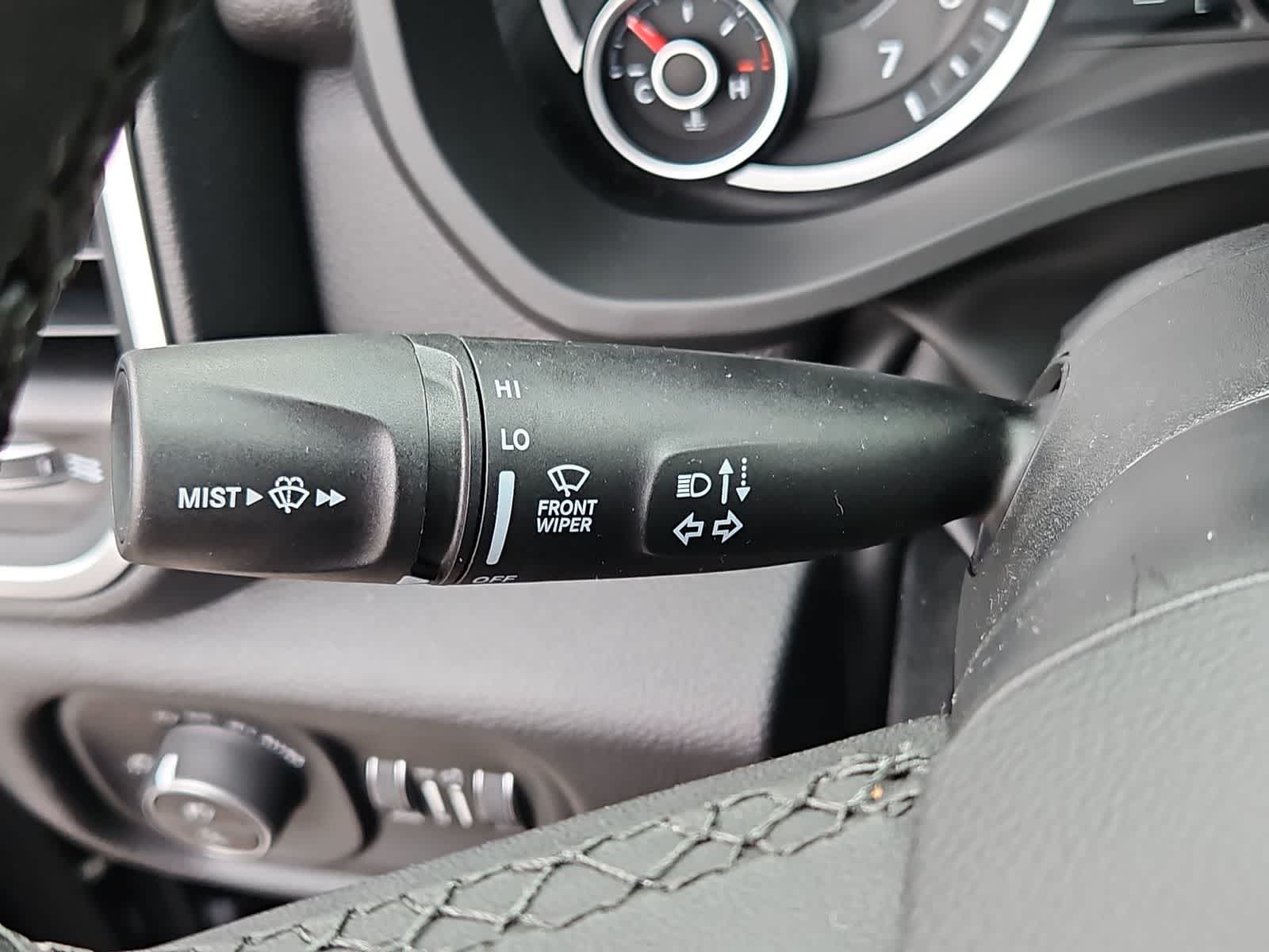 Thumbnail: 2026 RAM 1500 - 27