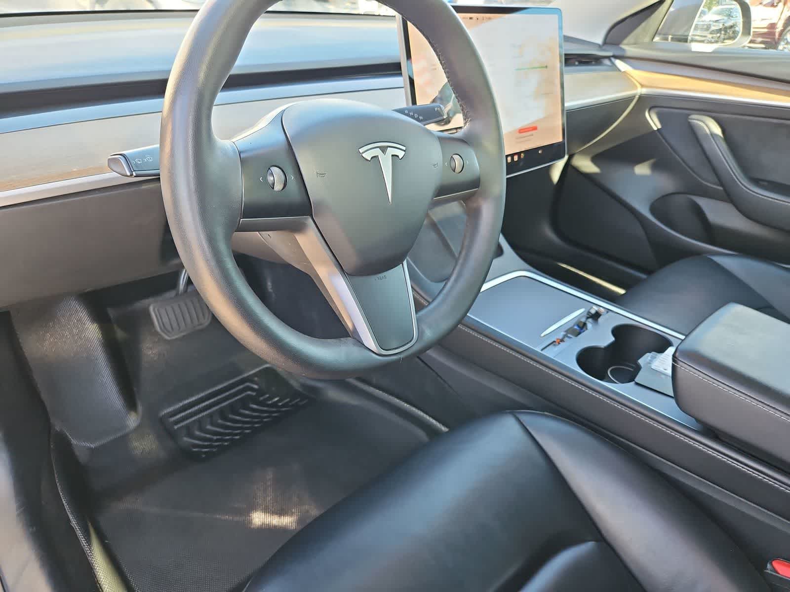 Thumbnail: 2021 Tesla Model 3 - 11