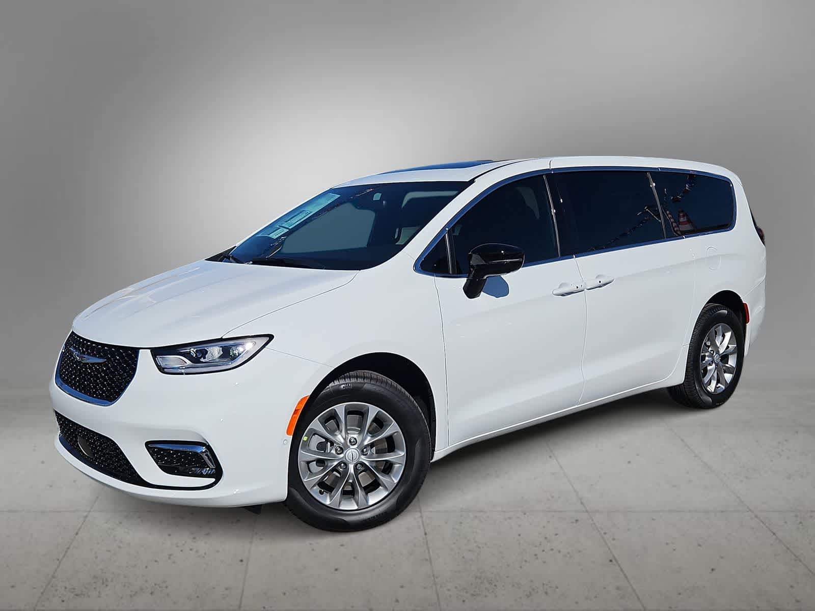 Thumbnail: 2026 Chrysler Pacifica - 1