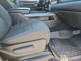 Thumbnail: 2025 RAM 1500 - 26