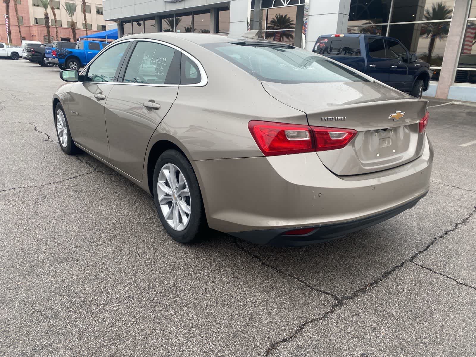 Thumbnail: 2024 Chevrolet Malibu - 8