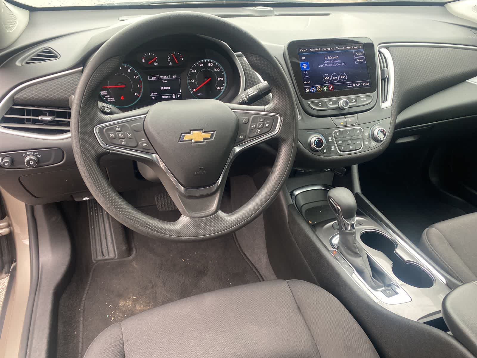 Thumbnail: 2024 Chevrolet Malibu - 10