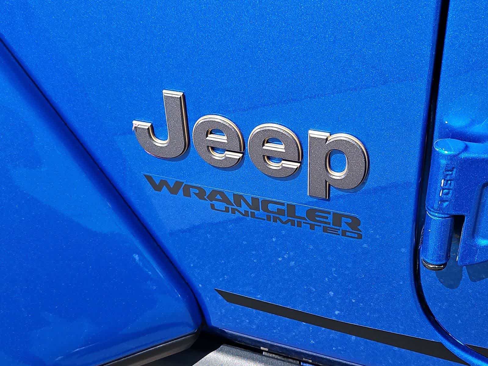 Thumbnail: 2022 Jeep Wrangler - 12