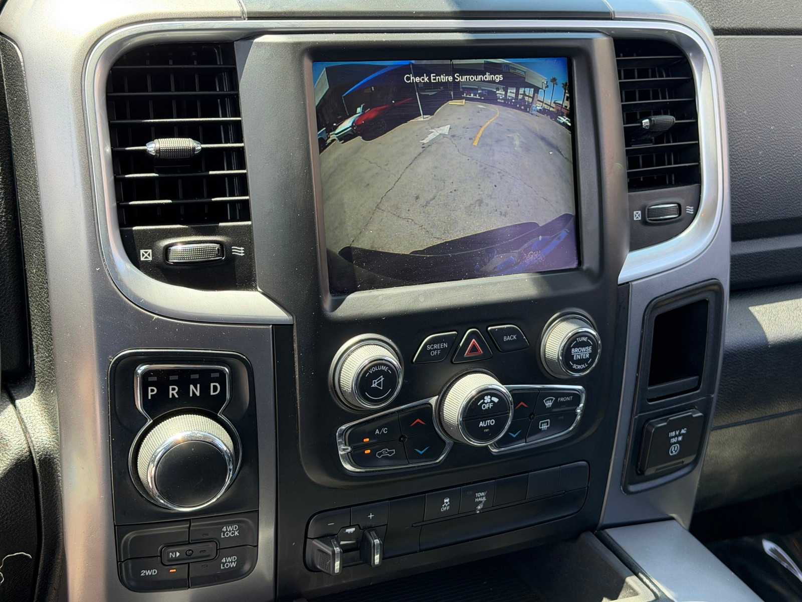 Thumbnail: 2023 RAM 1500 Classic - 21