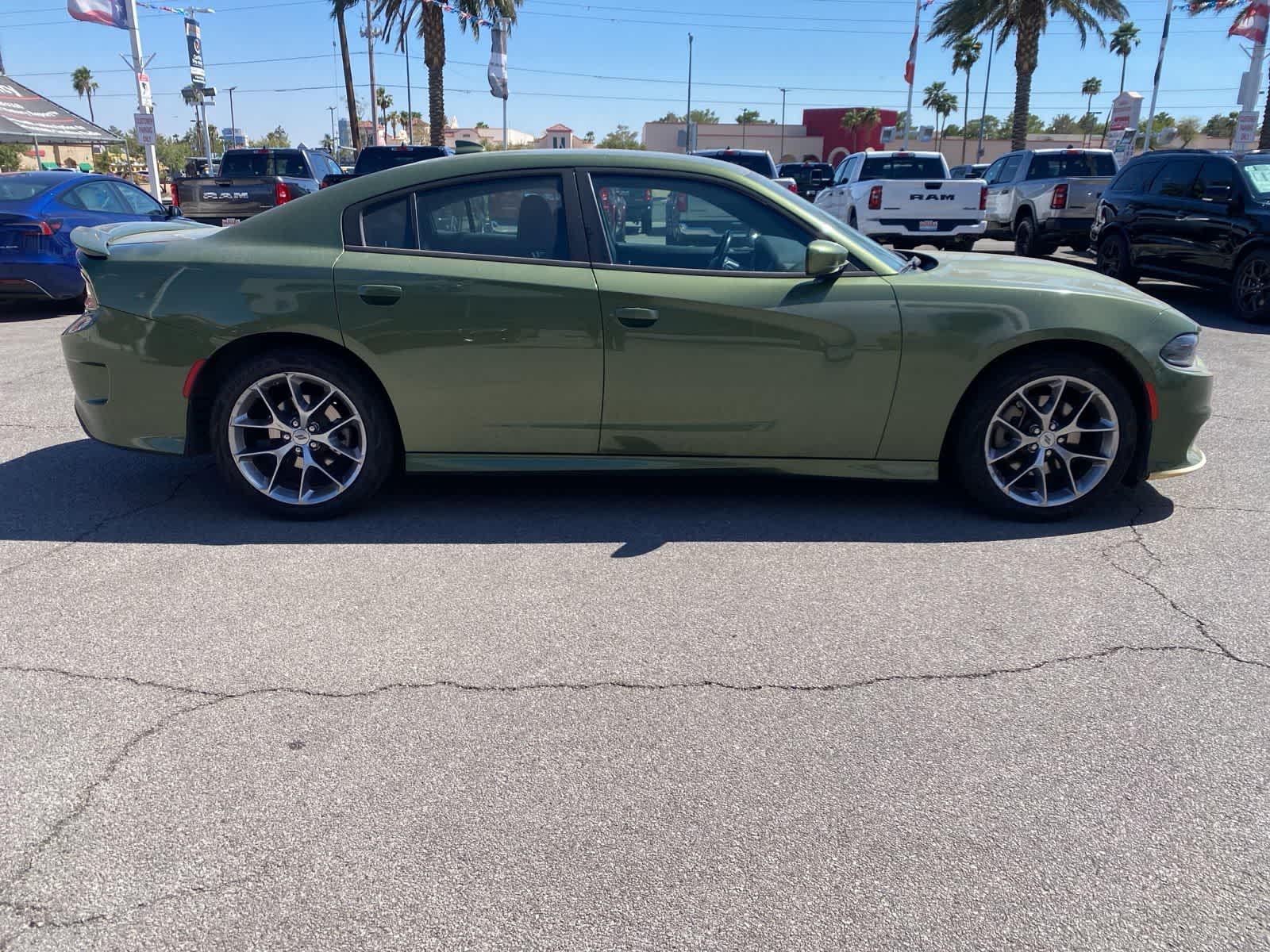 Thumbnail: 2022 Dodge Charger - 4