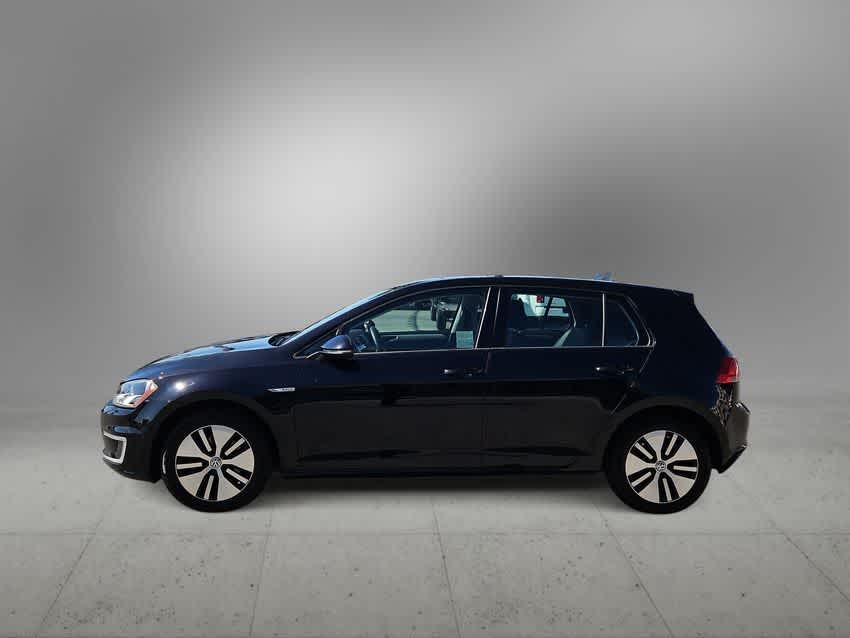 Thumbnail: 2016 Volkswagen e-Golf - 6