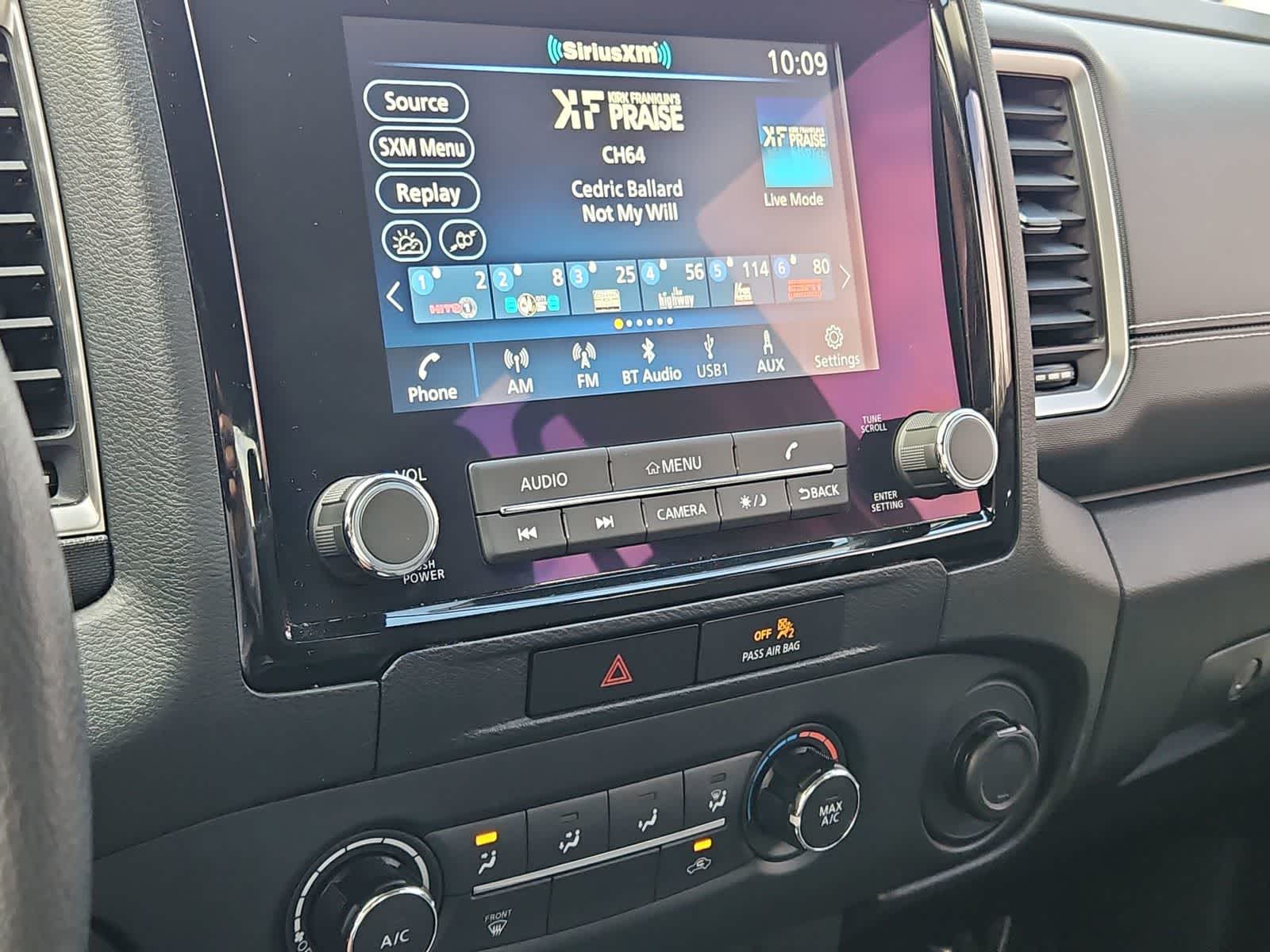 Thumbnail: 2022 Nissan Frontier - 27