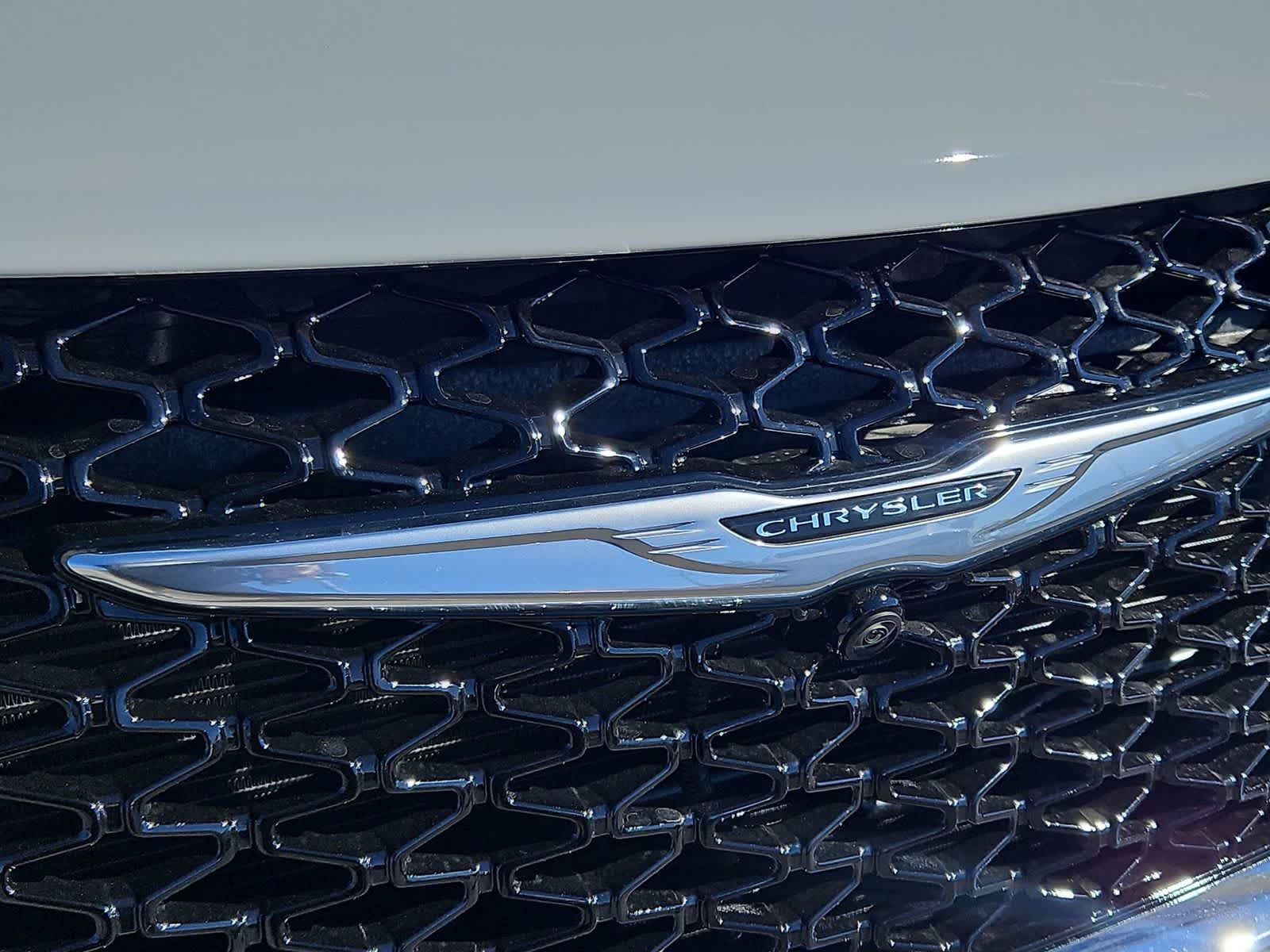 Thumbnail: 2026 Chrysler Pacifica - 11