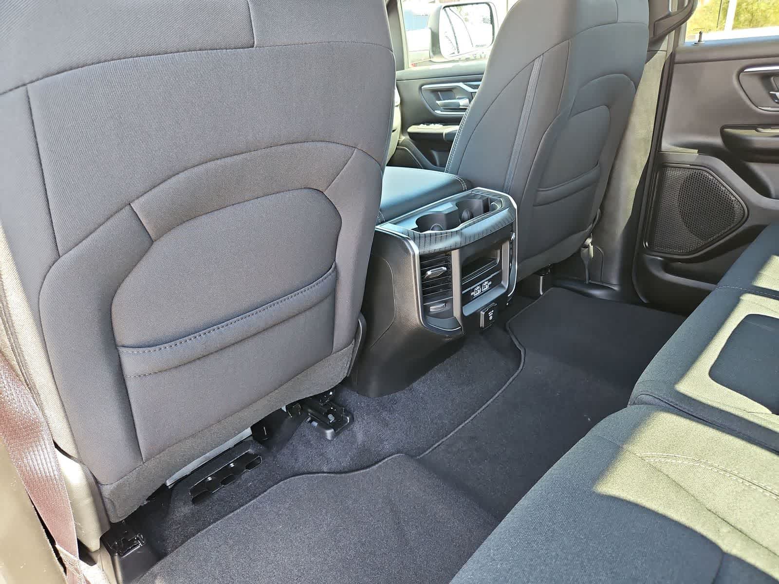 Thumbnail: 2026 RAM 1500 - 18