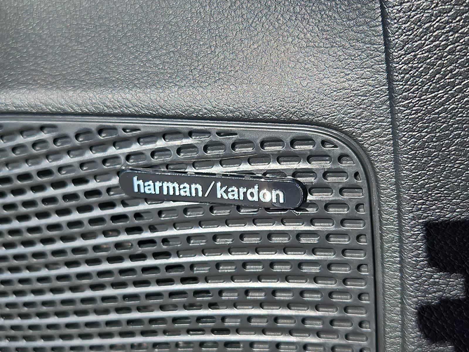 Thumbnail: 2026 Chrysler Pacifica - 30