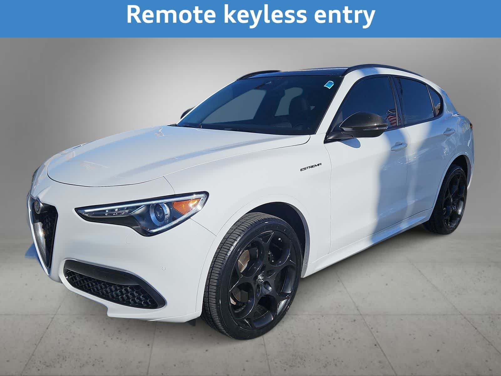 Thumbnail: 2023 Alfa Romeo Stelvio - 6