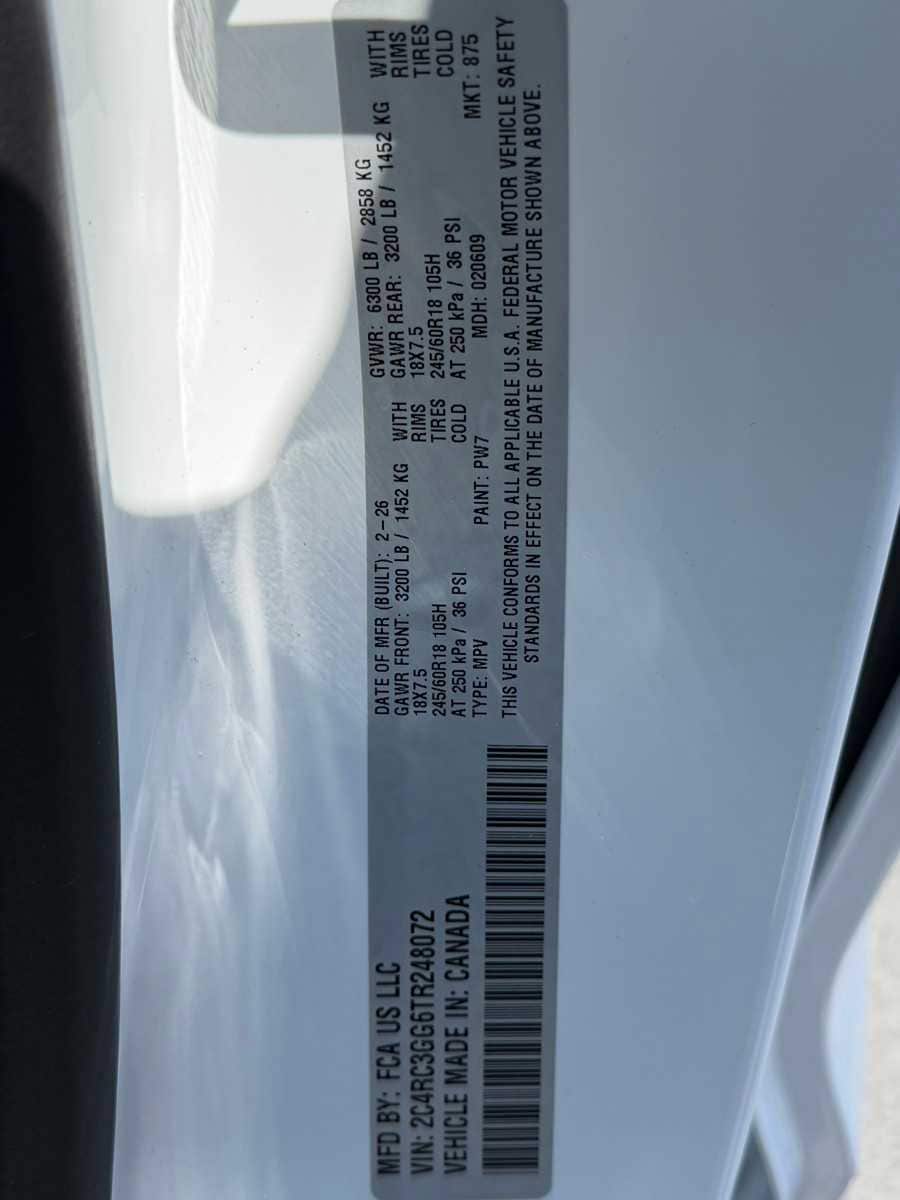 Thumbnail: 2026 Chrysler Pacifica - 33
