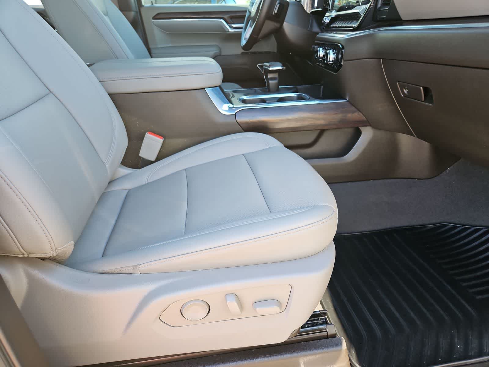 Thumbnail: 2024 GMC Sierra 1500 - 22