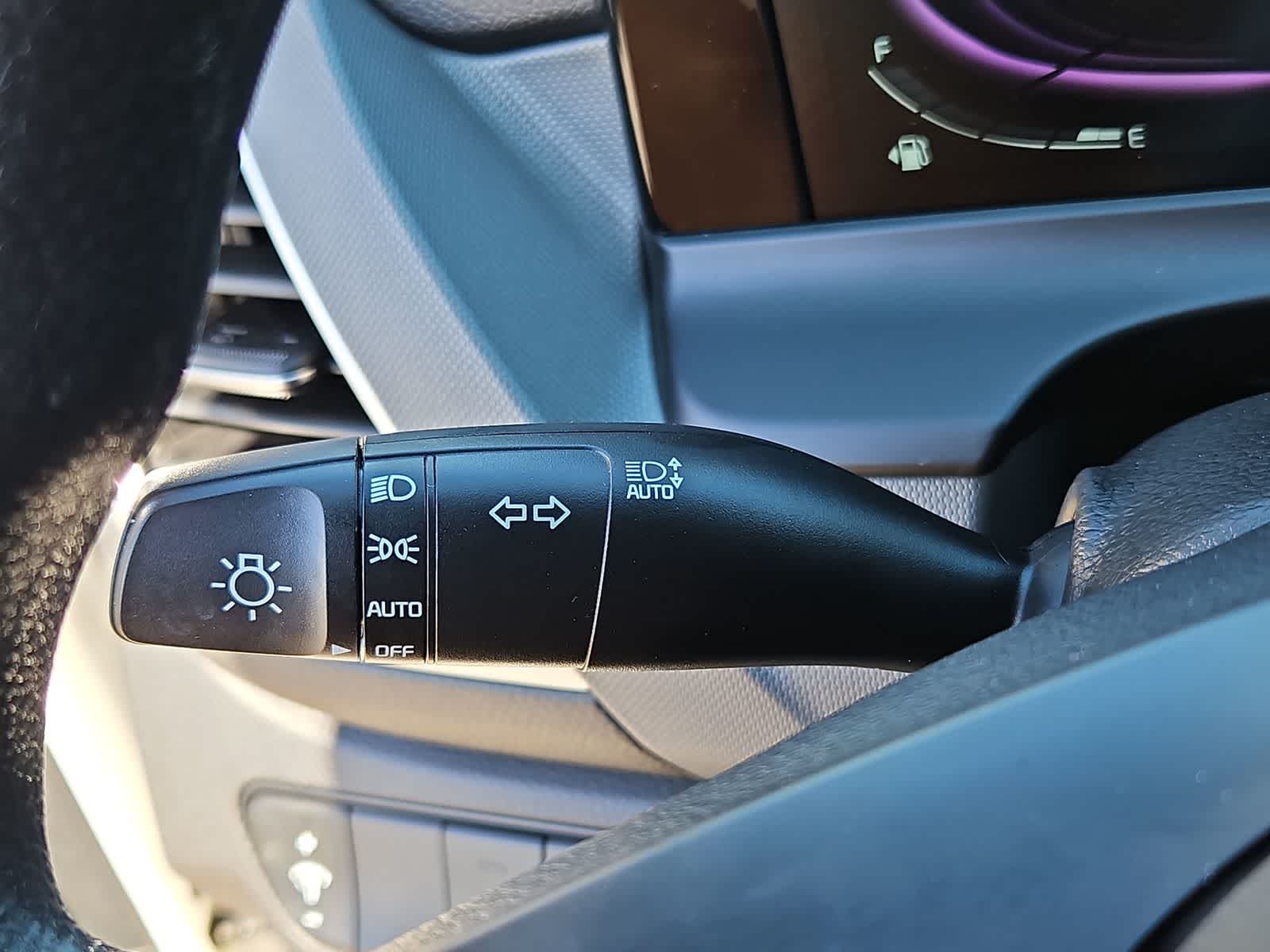 Thumbnail: 2024 Kia Seltos - 25