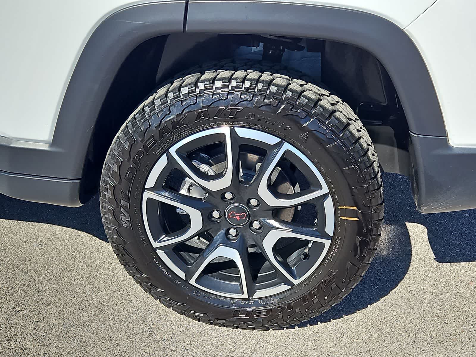 Thumbnail: 2025 Jeep Compass - 14