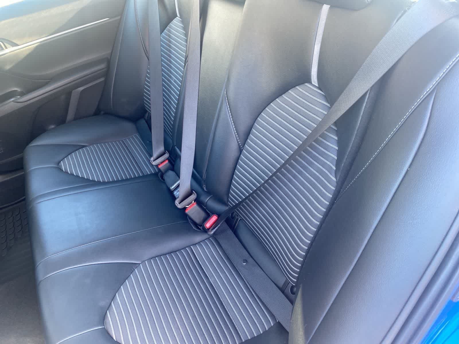 Thumbnail: 2019 Toyota Camry - 12