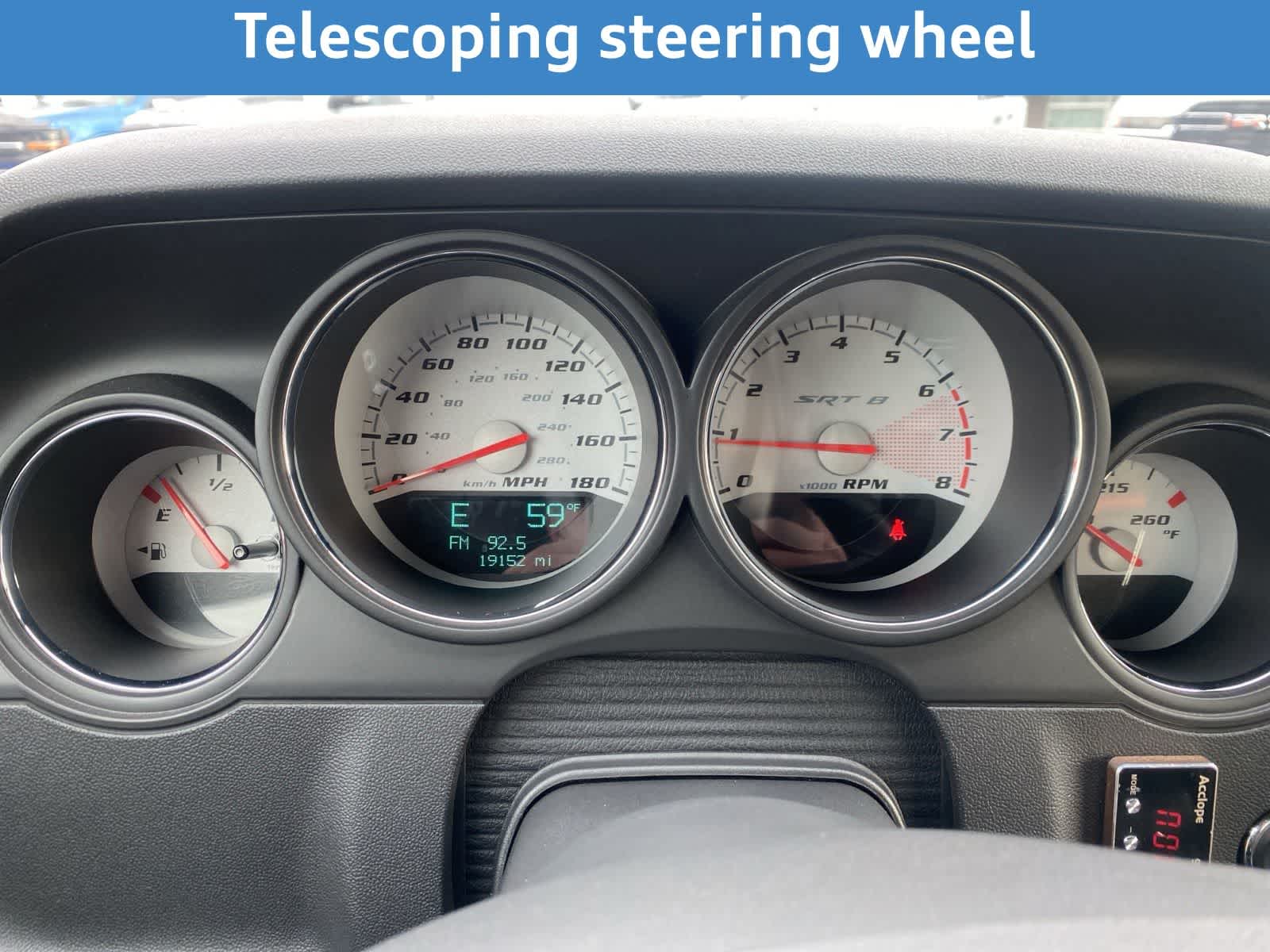 Thumbnail: 2009 Dodge Challenger - 16