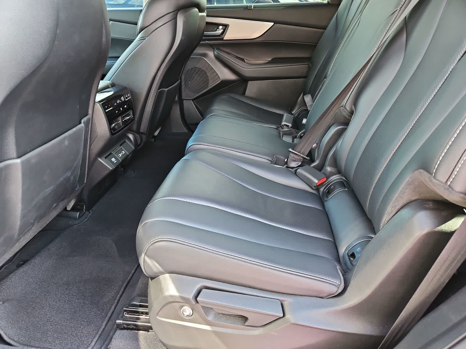 Thumbnail: 2023 Acura MDX - 20