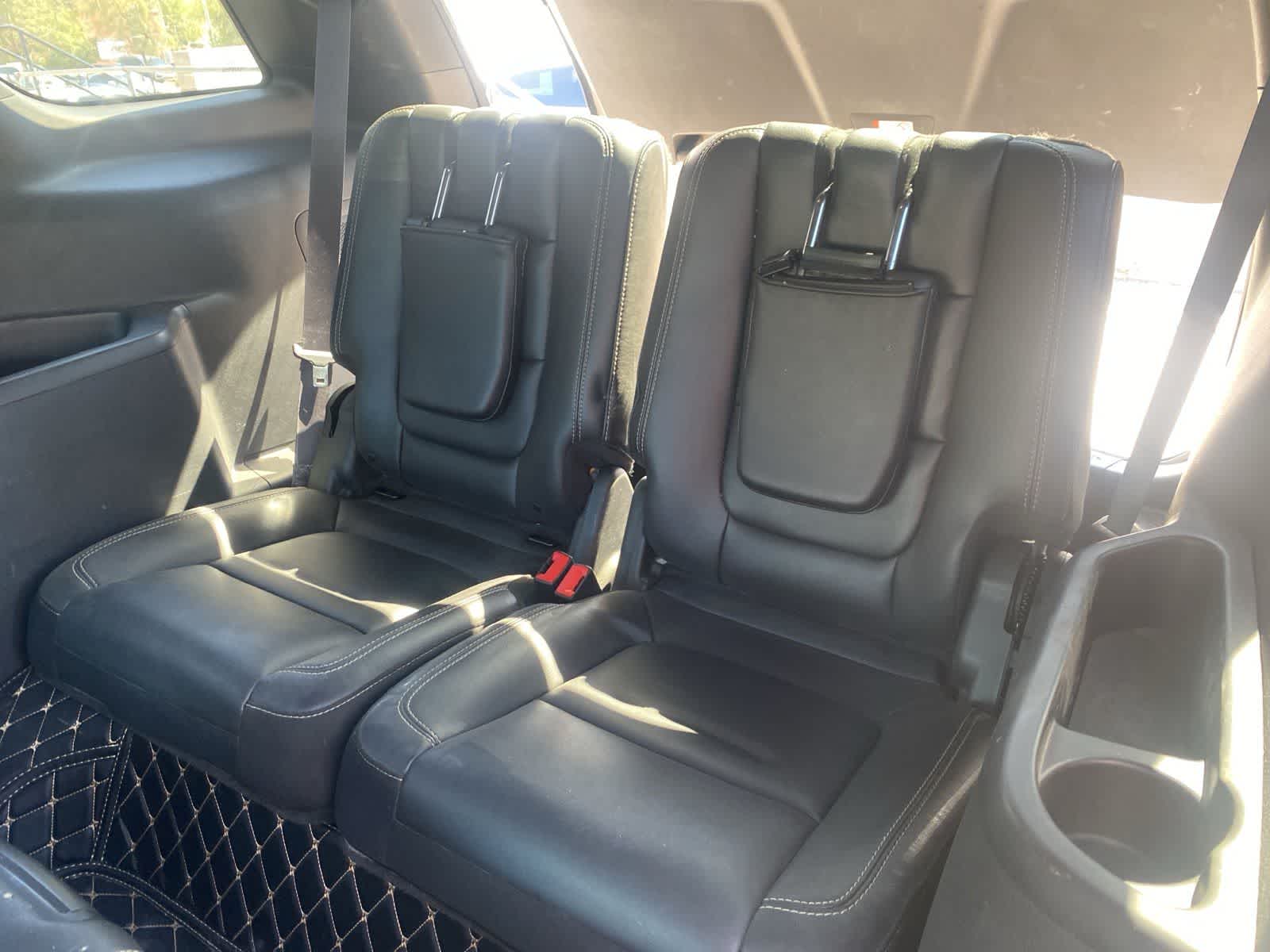 Thumbnail: 2015 Ford Explorer - 13