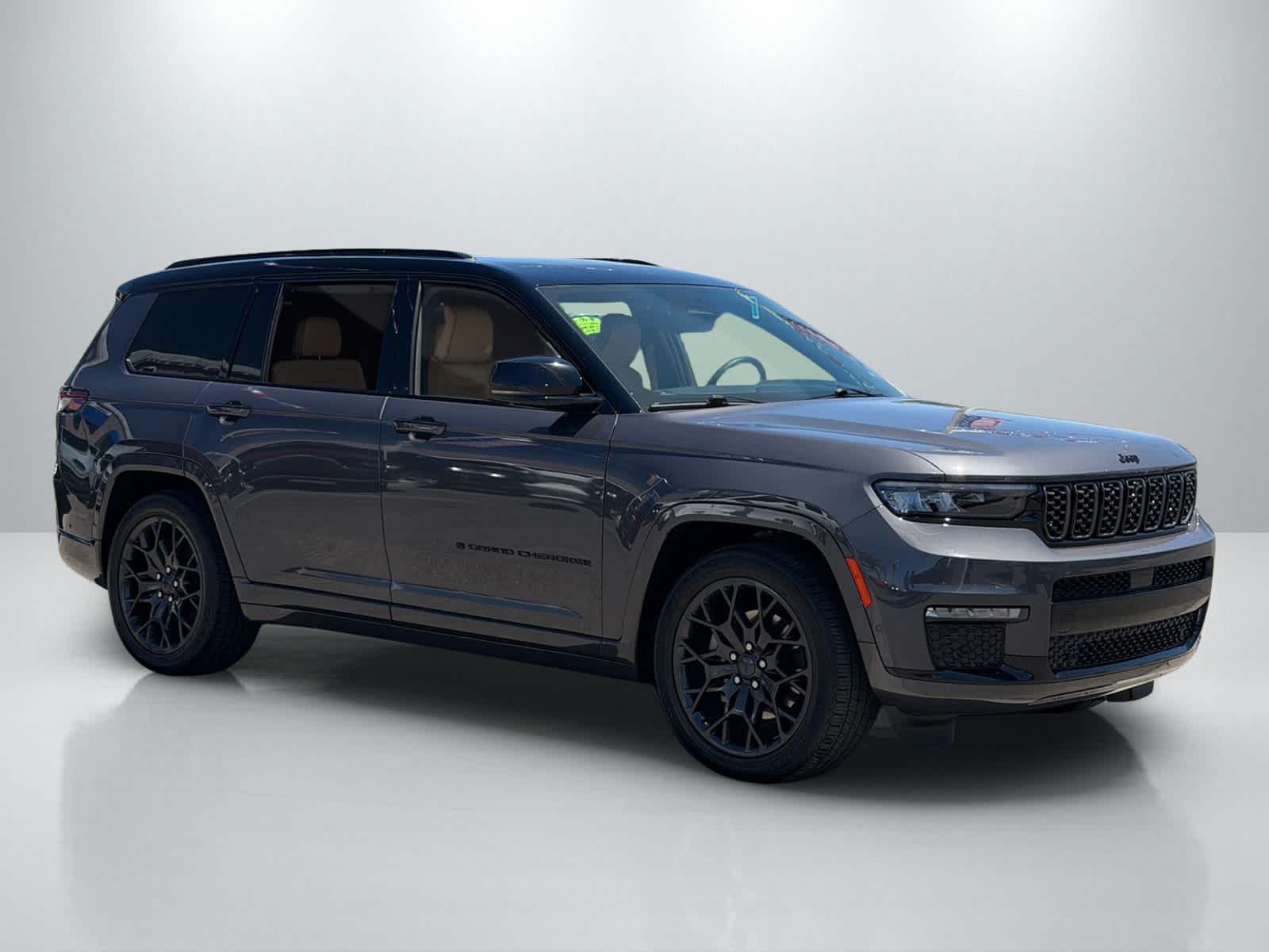 Thumbnail: 2024 Jeep Grand Cherokee L - 9