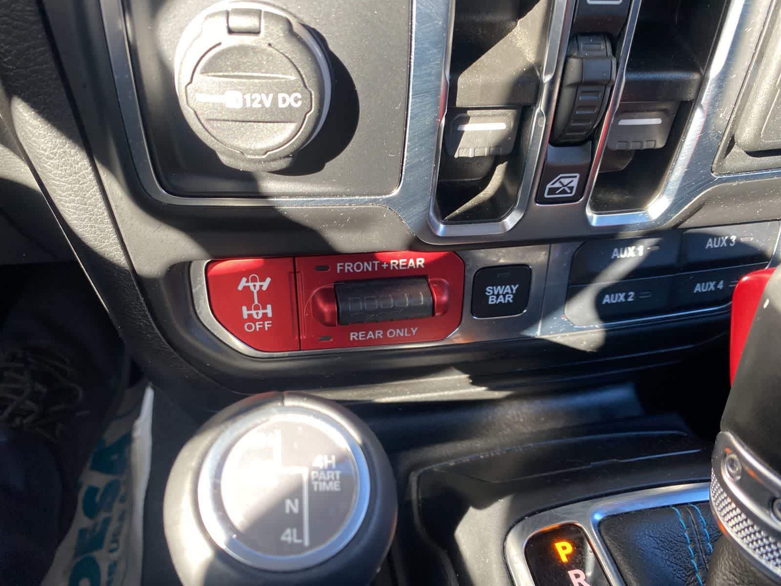 Thumbnail: 2023 Jeep Wrangler - 17