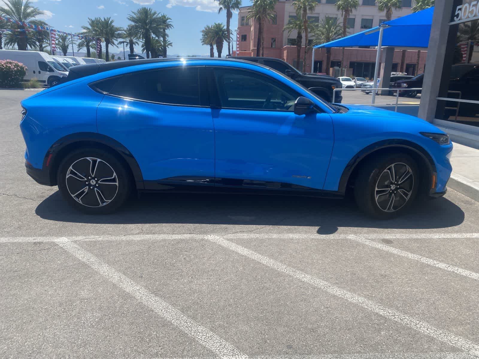 2023 Ford Mustang Mach-E Premium 4