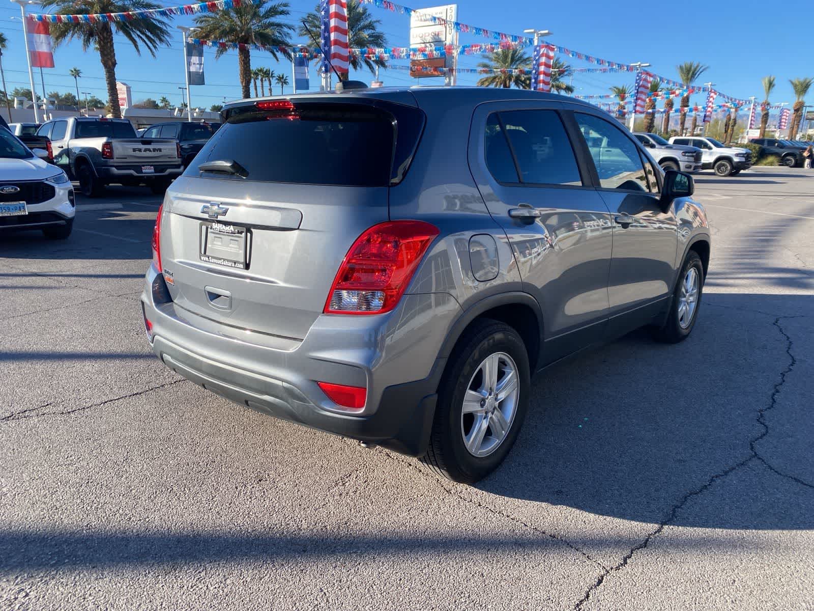 Thumbnail: 2020 Chevrolet Trax - 7