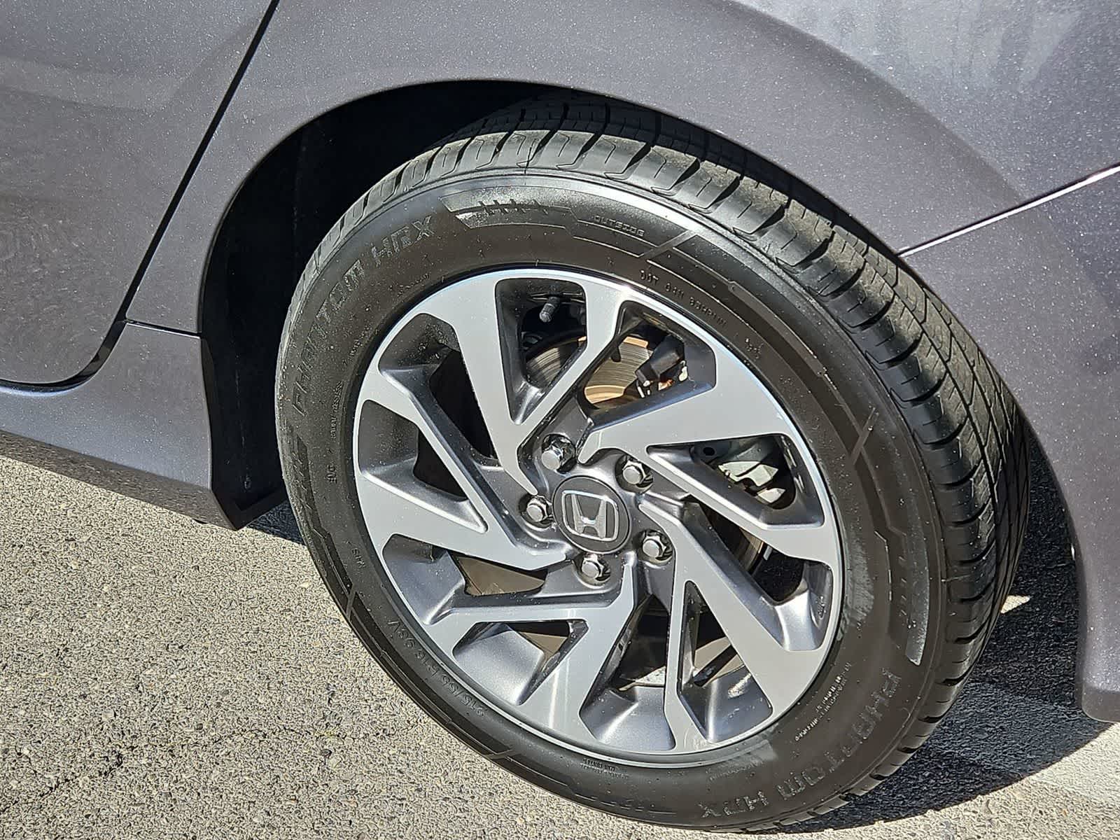 Thumbnail: 2017 Honda Civic - 14