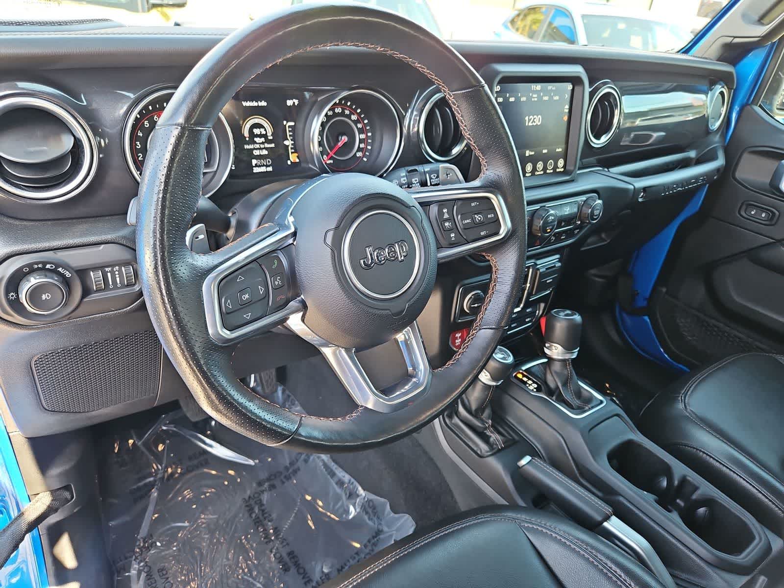 Thumbnail: 2022 Jeep Wrangler - 10